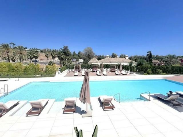 Piso, Las Lomas de Río Verde, Marbella