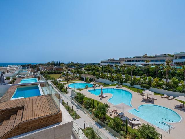 Piso, Las Lomas de Río Verde, Marbella