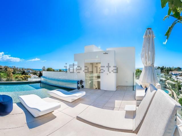 Piso, Las Lomas de Río Verde, Marbella