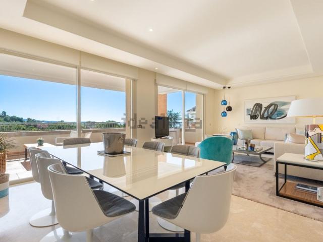 Piso, Las Lomas de Río Verde, Marbella