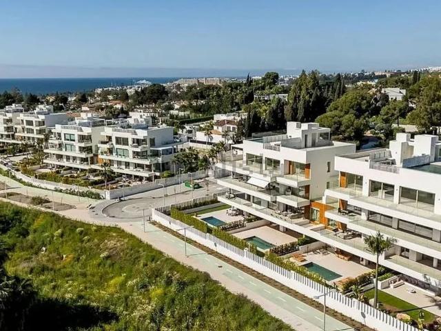 Piso, Las Lomas de Río Verde, Marbella