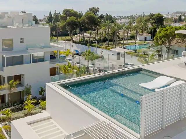 Piso, Las Lomas de Río Verde, Marbella
