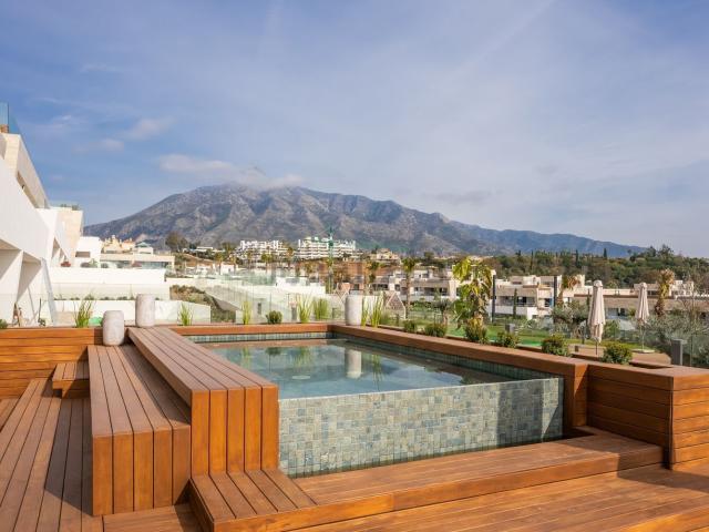 Piso, Las Lomas de Río Verde, Marbella