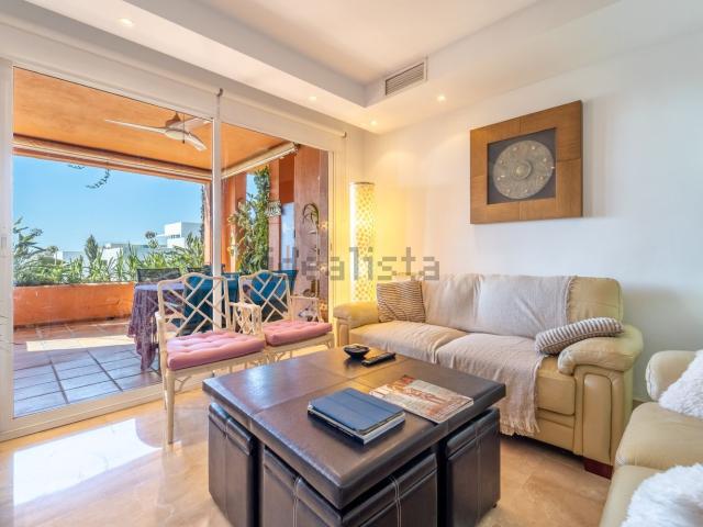 Piso, Las Lomas de Río Verde, Marbella