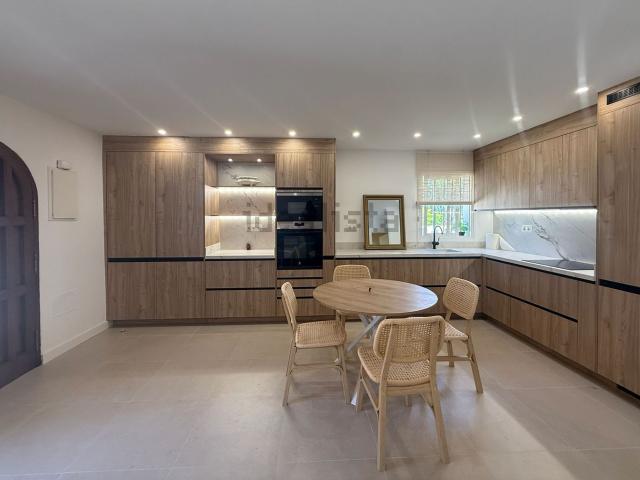 Piso, Linda Vista Nueva Alcántara Cortijo Blanco, Marbella