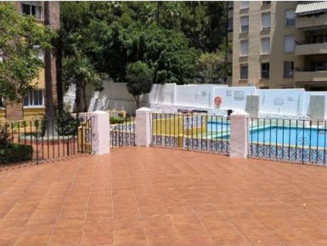 Piso listo para entrar a vivir en Ricardo Soriano, a un paso de la playa