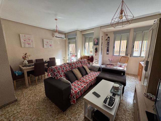 Piso, Los Ángeles, Alicante / Alacant
