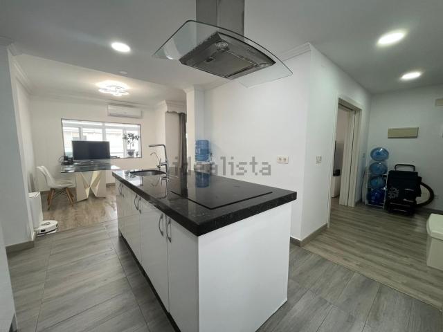 Piso, Los Castillejos La Trinidad, Málaga