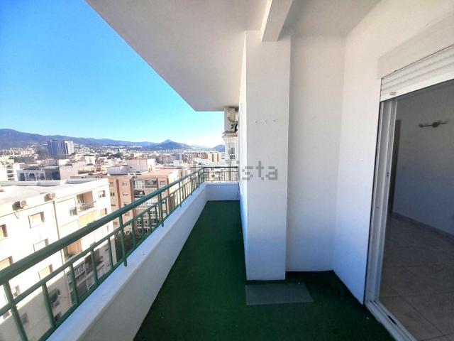 Piso, Los Castillejos La Trinidad, Málaga