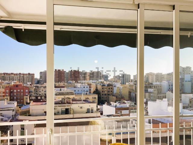 Piso, Los Castillejos La Trinidad, Málaga