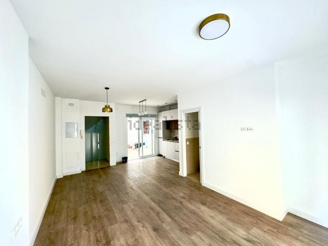 Piso, Los Castillejos La Trinidad, Málaga