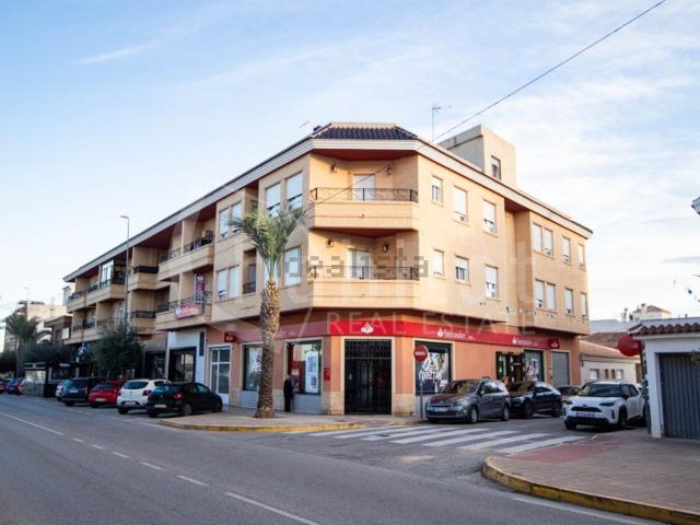 Piso, Los Montesinos