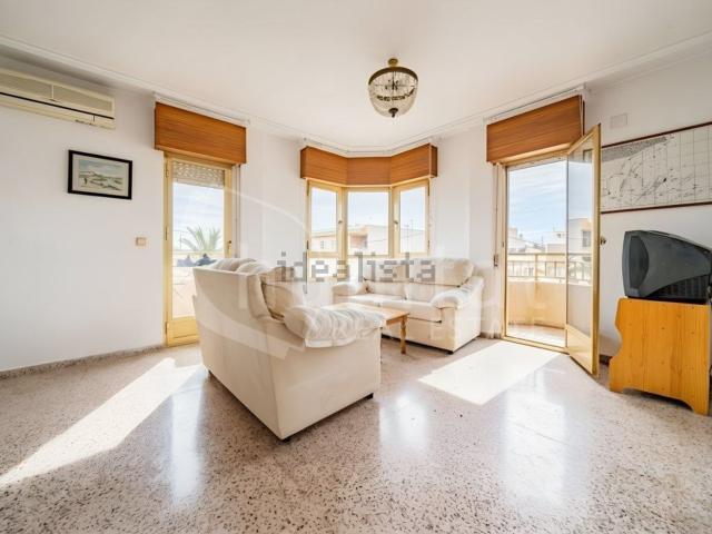 Piso, Los Montesinos