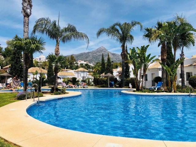 Piso, Los Naranjos, Marbella