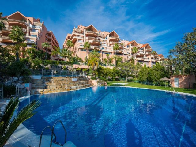 Piso, Los Naranjos, Marbella