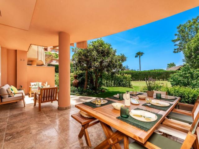 Piso, Los Naranjos, Marbella