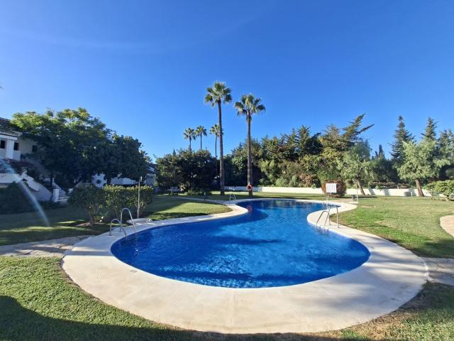 Piso, Los Naranjos, Marbella
