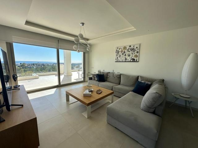 Piso, Los Naranjos, Marbella