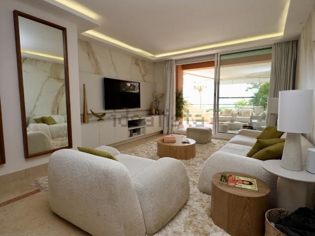 Piso, Los Naranjos, Marbella