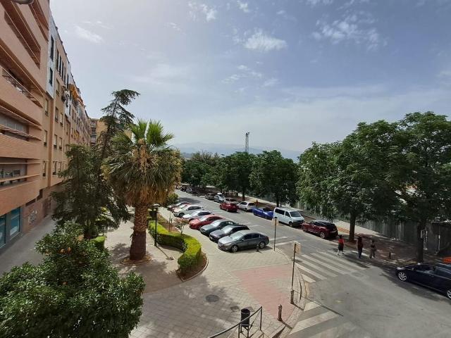 Piso, Los Pajaritos, Granada