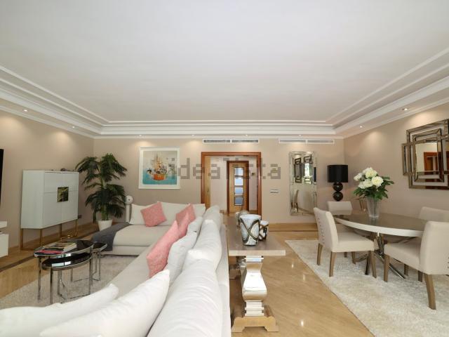 Piso, Puerto Banús, Marbella