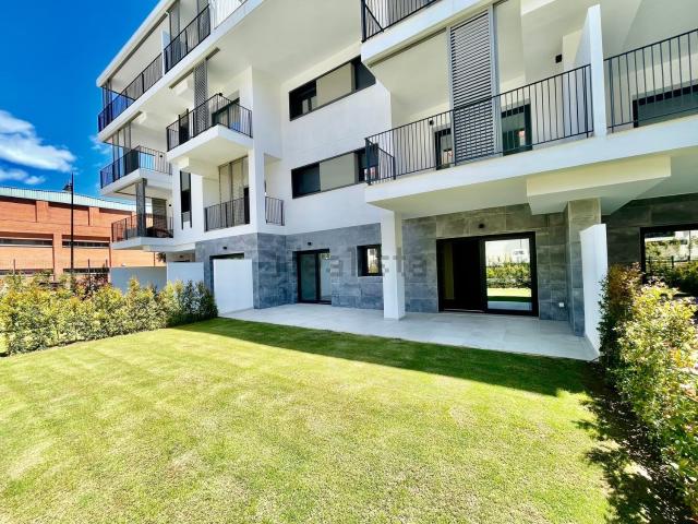 Piso, Puerto de Estepona, Estepona