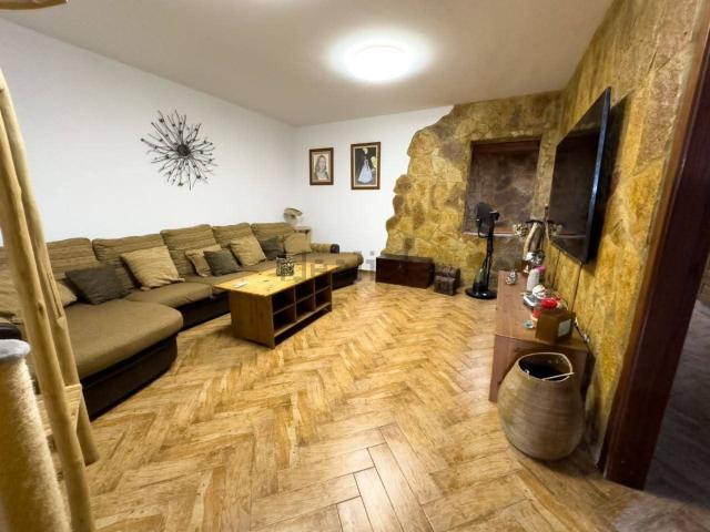 Piso, Puerto del Rosario