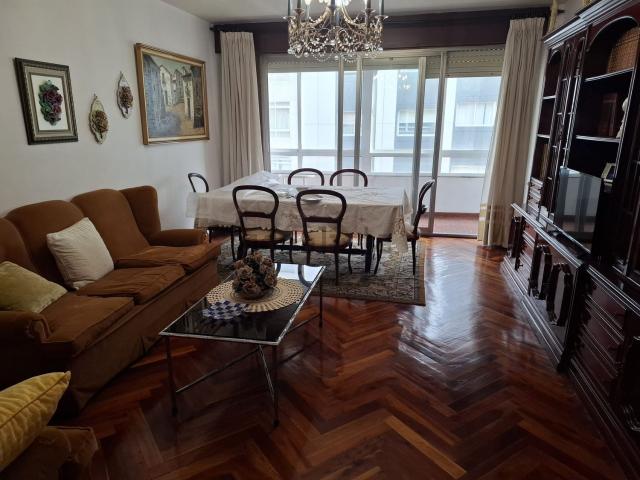 Piso, Pz Independencia, Vigo