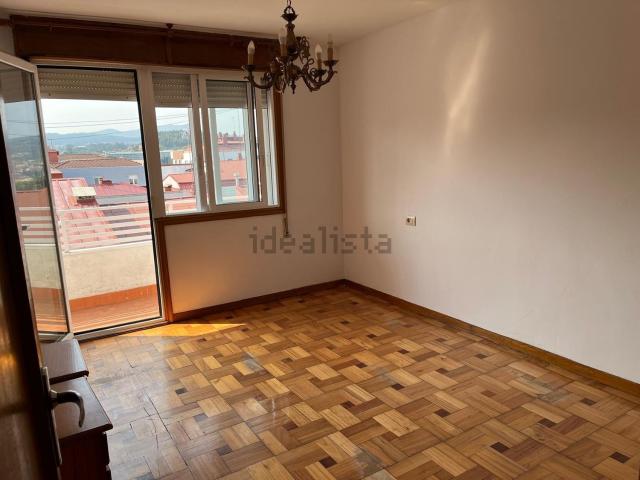 Piso, Pz Independencia, Vigo