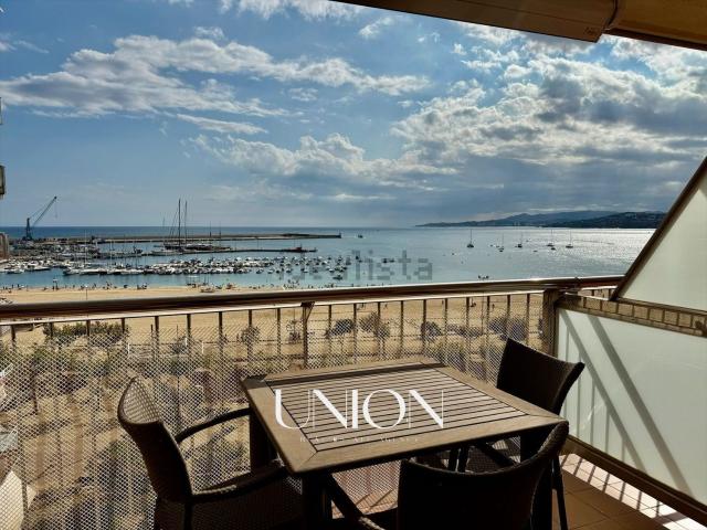Piso, Palamós