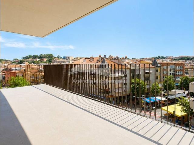 Piso, Palamós