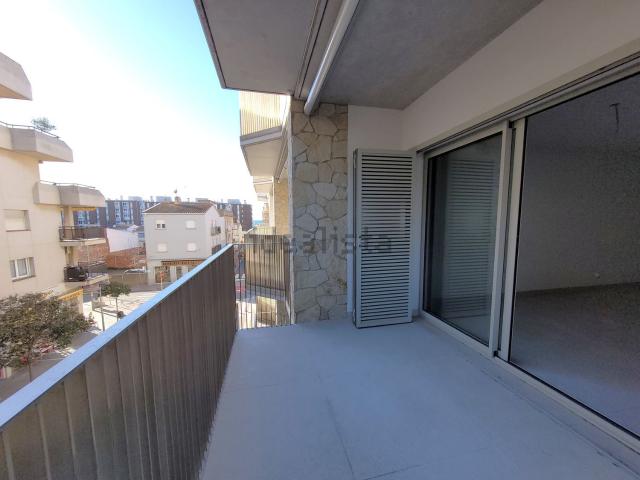Piso, Palamós