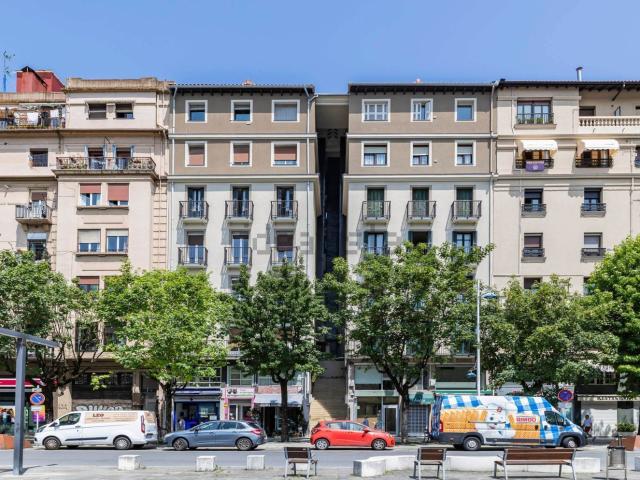 Piso, Pasaia