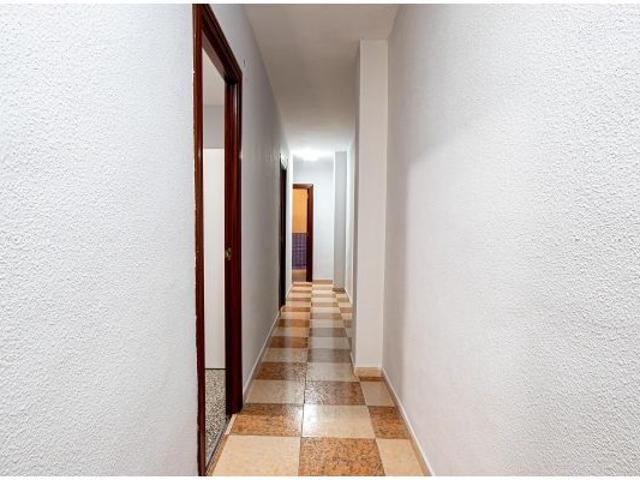 PISO PARA COMPARTIR EN ANCHA DE CAPUCHINOS