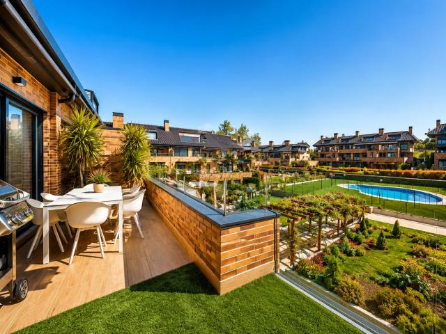 PISO PARA COMPRAR EN BOADILLA DEL MONTE, ESPAÑA