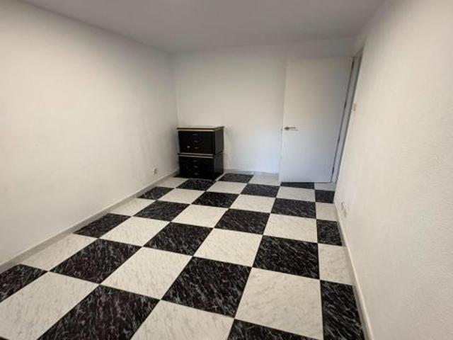 PISO PARA ENTRAR A VIVIR DE 2 HABITACIONES