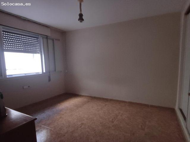 ¡ PISO PARA ENTRAR A VIVIR EN LA FUENSANTA !