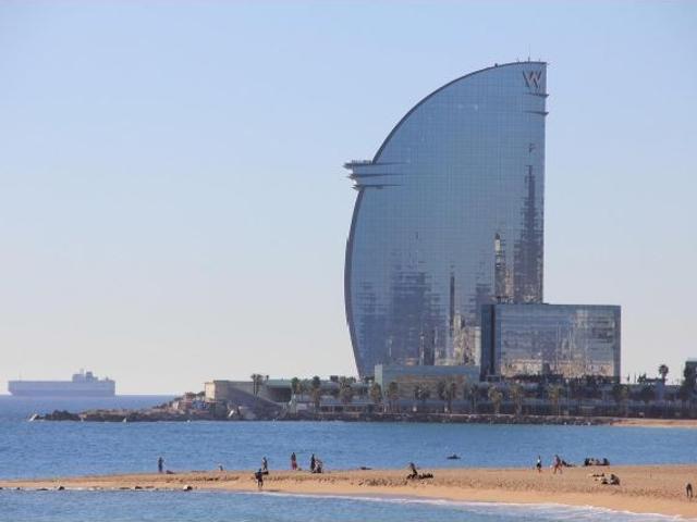 Piso para entrar a vivir en quinta planta real | Ciutat Vella
