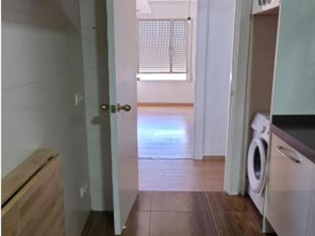 PISO PARA ENTRAR A VVIR EN URBANIZACION TORREALMIRANTE