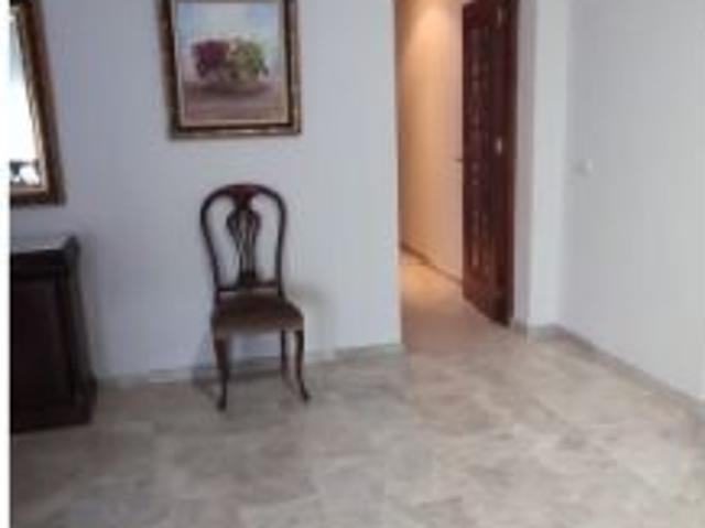 PISO PARA ESTUDIANTES ASCENSOR ¡
