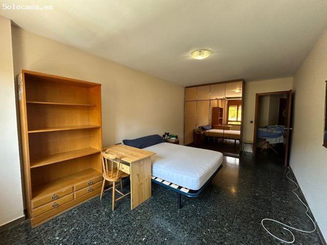 PISO PARA ESTUDIANTES EN EL PASEO DE RONDA
