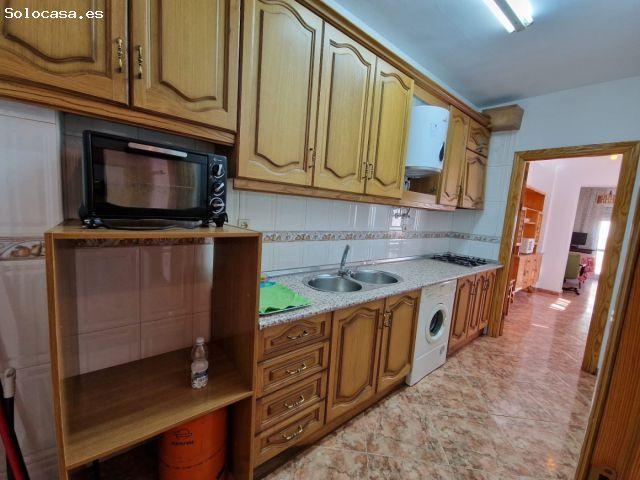 Piso para estudiantes en la zona de Triunfo