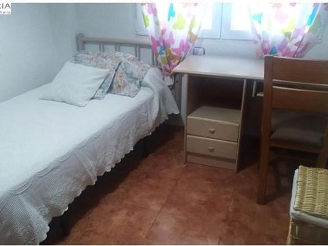 Piso para estudiantes en Plaza de Toros