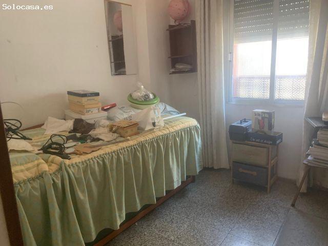 PISO PARA REFORMAR EN LEVANTE!