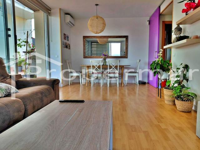 Piso, Parets del Vallès