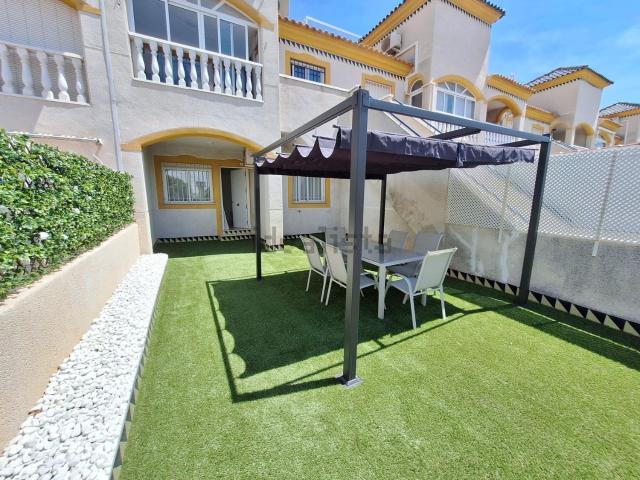 Piso, Parque Acuático Sector 25, Torrevieja