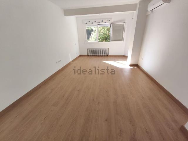 Piso, Parque del Príncipe La Madrila, Cáceres