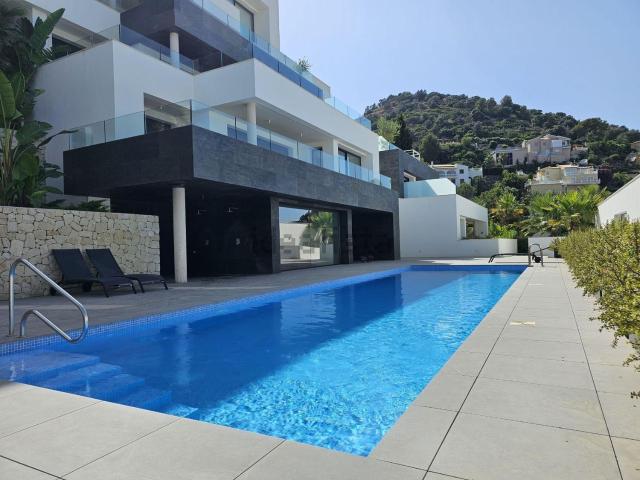 Piso, Pedreguer