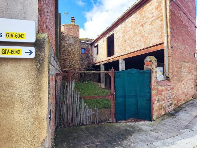 Piso, Peralada