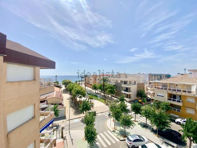 Piso, Pilar de la Horadada